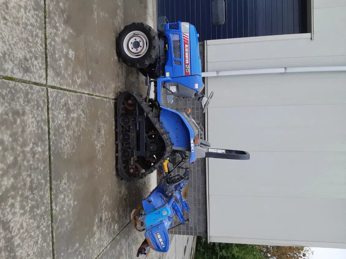 Iseki Bluehunter 20 - Tracteur Compact Fiable et Polyvalent - Cie meurthe mosellane matma