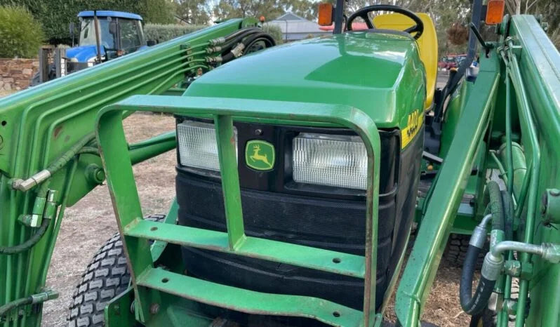 John Deere 4400 – Puissance et Durabilité pour Vos Grands Projets 🚜 - Cie meurthe mosellane matma