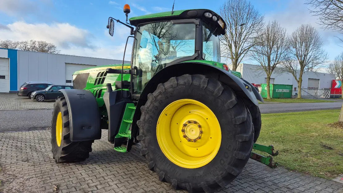 John Deere 6210R DD – Puissance et Performance pour les Exploitations Agricoles 🚜 - Cie meurthe mosellane matma