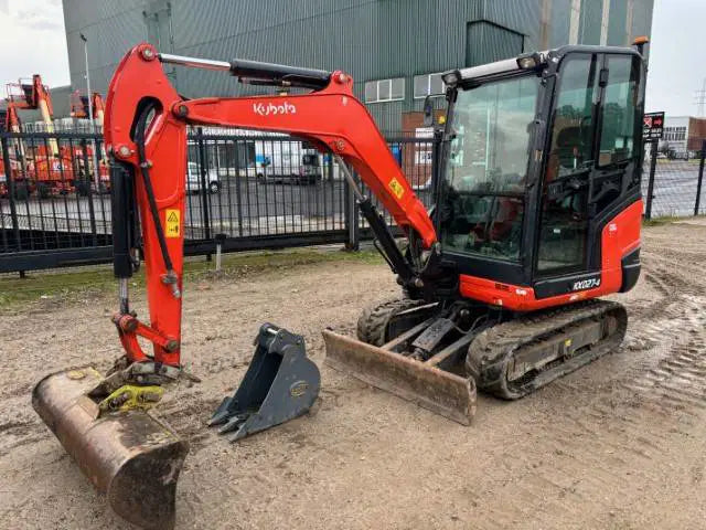 Kubota KX 027 - Mini-pelle sur chenilles - Cie meurthe mosellane matma