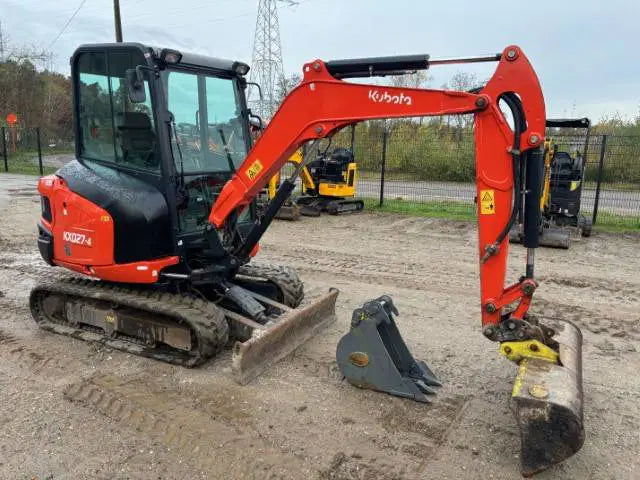 Kubota KX 027 - Mini-pelle sur chenilles - Cie meurthe mosellane matma