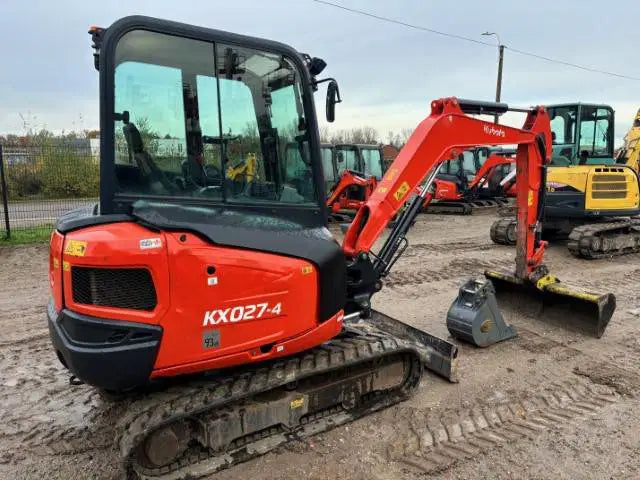 Kubota KX 027 - Mini-pelle sur chenilles - Cie meurthe mosellane matma