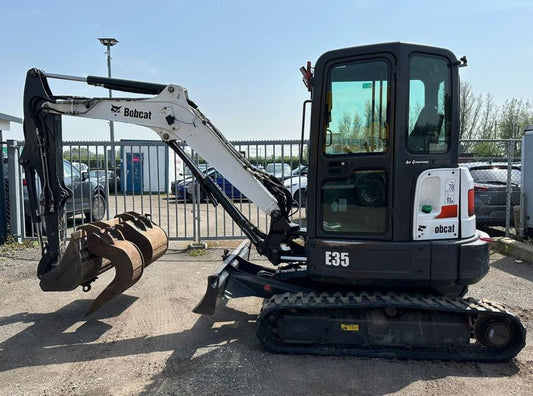 Mini-Pelle Bobcat E35 (2010) - Cie meurthe mosellane matma