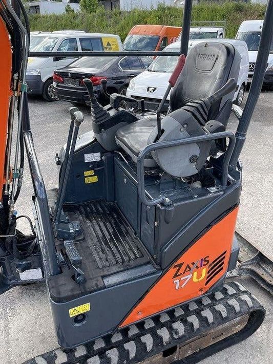Mini-Pelle Hitachi ZX 17U-2 (2013)