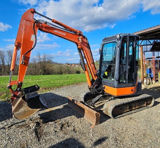 Mini-pelle Hitachi ZX35u-2 (2007) – Garantie 12 Mois - Cie meurthe mosellane matma