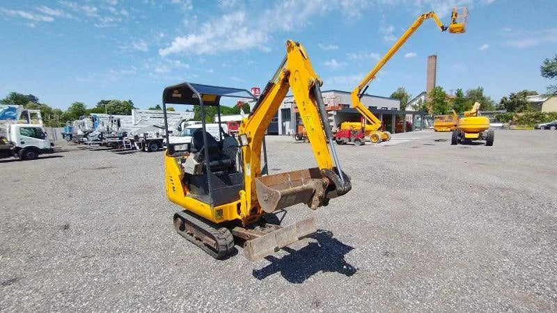 Mini-pelle Bobcat E14 - Cie meurthe mosellane matma