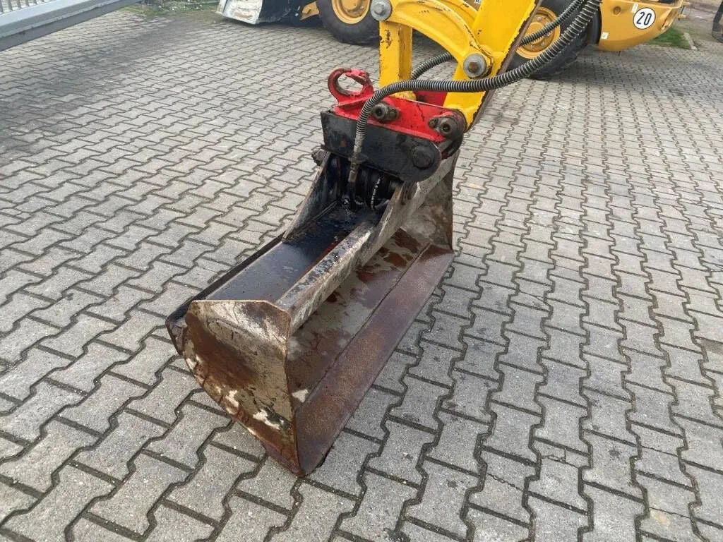 Mini-pelle Komatsu PC35MR-3 - Cie meurthe mosellane matma