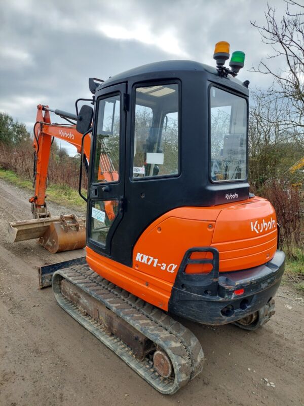 Mini-pelle Kubota KX71-3, 2,5T, 2012 - Cie meurthe mosellane matma