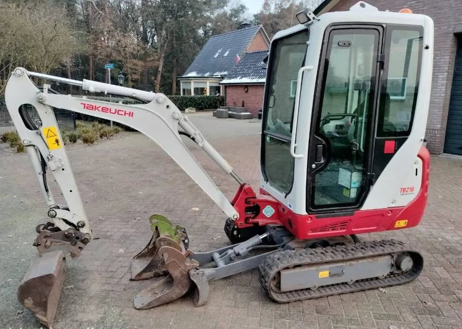 Mini Pelle Takeuchi TB216 2018 - Cie meurthe mosellane matma