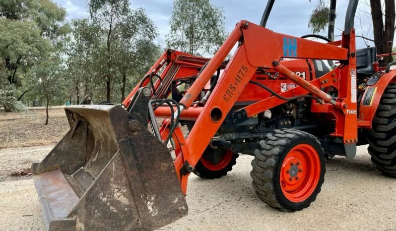 Tracteur Industriel-Tractopelle Kubota B21 - Cie meurthe mosellane matma